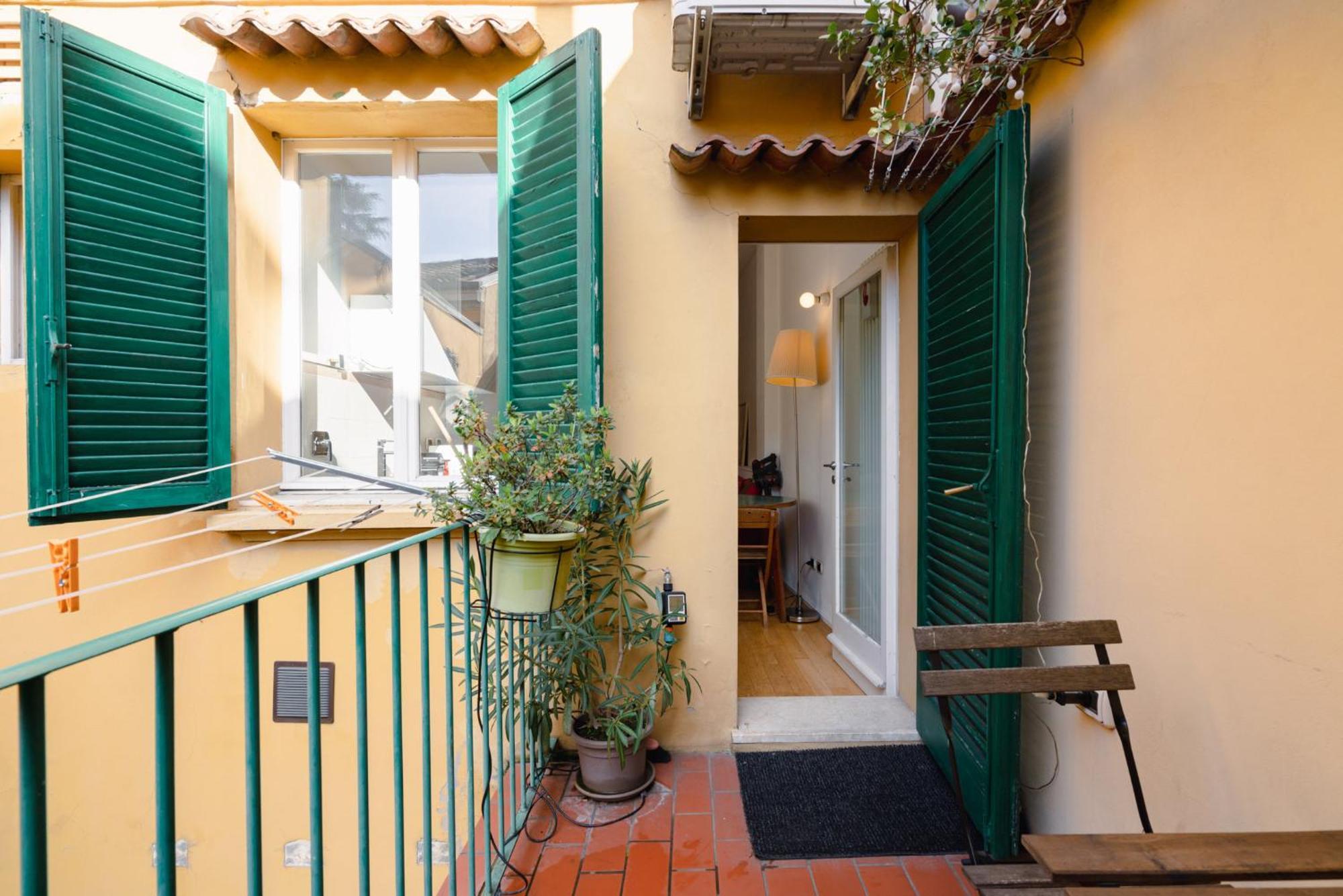 Casa Santa Caterina, Bologna